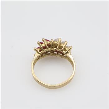 10kt Gold Clear And Pink Ring