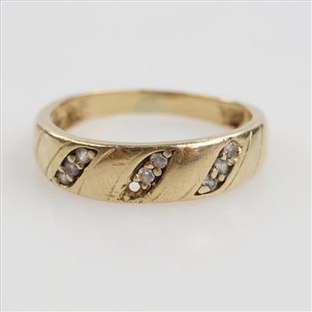10kt Gold Clear Stone Band
