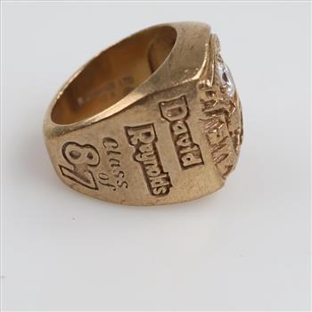 10kt Gold Clear Stone Class Ring