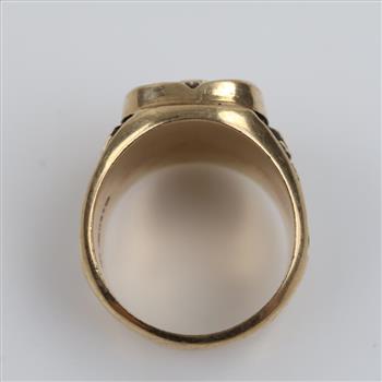 10kt Gold Clear Stone Class Ring