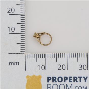 10kt Gold Clear Stone Mini Ring Pendant