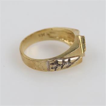10kt Gold Clear Stone Ring