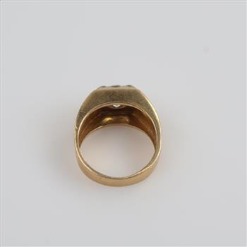 10kt Gold Clear Stone Ring