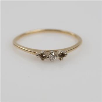 10kt Gold Clear Stone Ring