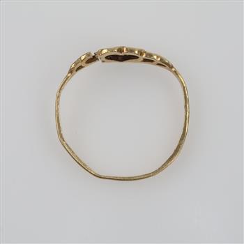 10kt Gold Clear Stone Ring