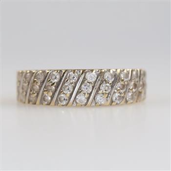 10kt Gold Clear Stone Ring