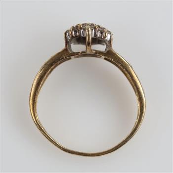 10kt Gold Clear Stone Ring