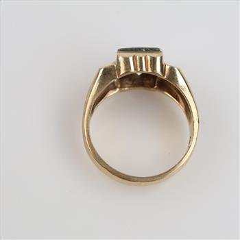 10kt Gold Clear Stone Ring