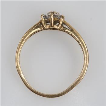 10kt Gold Clear Stone Ring