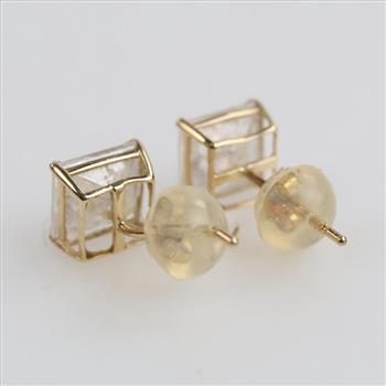 10kt Gold Clear Stone Square Stud Earrings