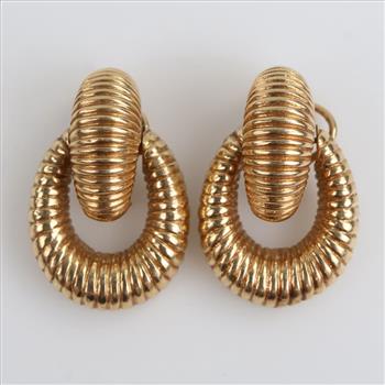 10kt Gold Click Back Earrings