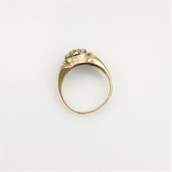 10kt Gold Cubic Zirconia Ring