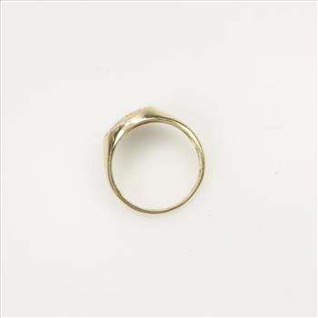 10kt Gold Cubic Zirconia Ring