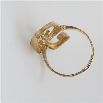 10kt Gold Cursive Letter Ring