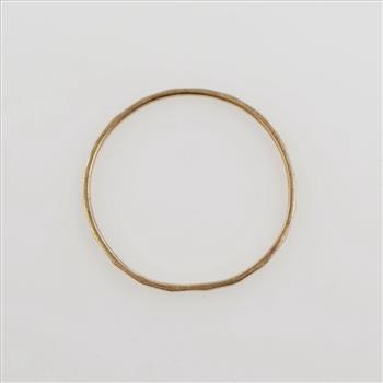 10kt Gold Dainty Band