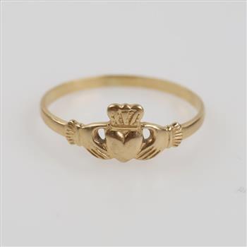 10kt Gold Dainty Claddagh Ring