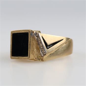 10kt Gold Diamond Accent Black Stone Ring