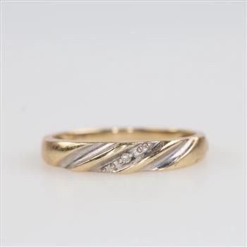 10kt Gold Diamond Accent Ring