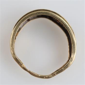10kt Gold Diamond Accent Ring