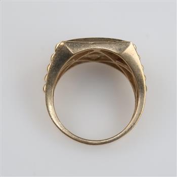 10kt Gold Diamond Accent Ring