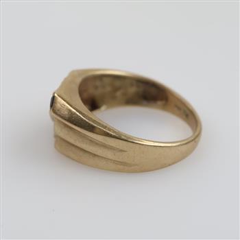 10kt Gold Diamond And Blue Stone Ring