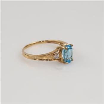 10kt Gold Diamond And Blue Topaz Ring