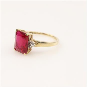 10kt Gold Diamond And  Red Ruby Ring