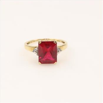 10kt Gold Diamond And  Red Ruby Ring