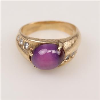 10kt Gold Diamond And Star Ruby Ring