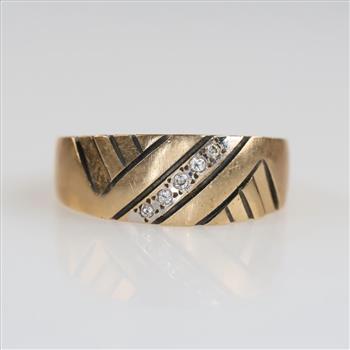10kt Gold Diamond Band