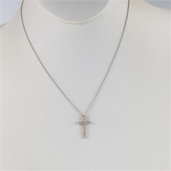 10kt Gold Diamond Cross Pendant With Necklace