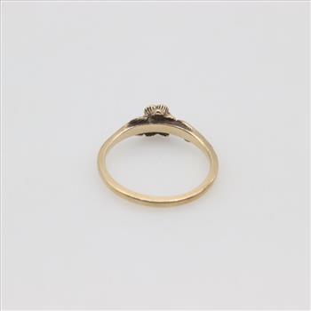 10kt Gold Diamond Flower Ring