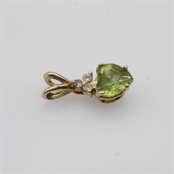 10kt Gold Diamond Green Stone Heart Pendant