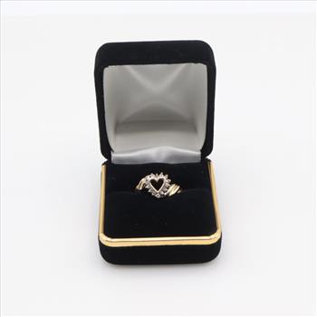10kt Gold Diamond Heart Ring