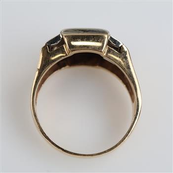 10kt Gold Diamond Ring