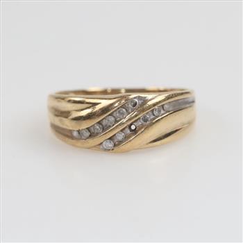 10kt Gold Diamond Ring