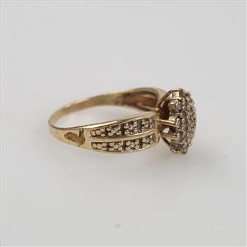 10kt Gold Diamond Ring