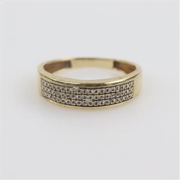 10kt Gold Diamond Ring