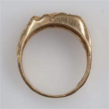 10kt Gold Diamond Ring