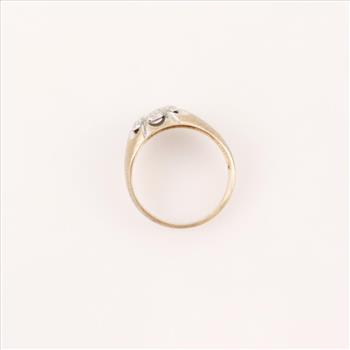 10kt Gold Diamond Ring