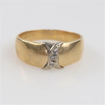 10kt Gold Diamond Ring