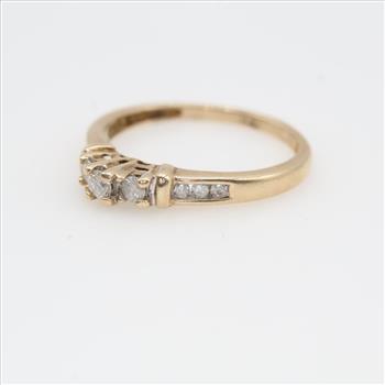 10kt Gold Diamond Ring