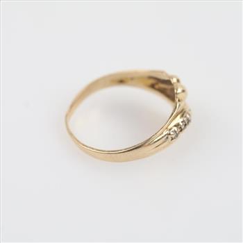 10kt Gold Diamond Ring
