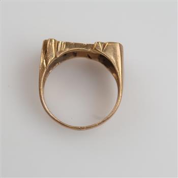 10kt Gold Diamond Ring