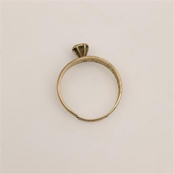 10kt Gold Diamond Ring