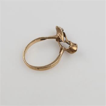 10kt Gold Diamond Ring