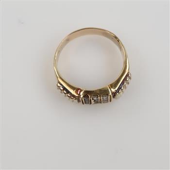 10kt Gold Diamond Ring