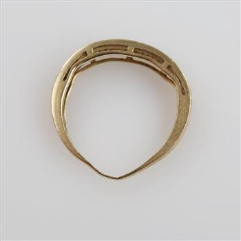 10kt Gold Diamond Ring