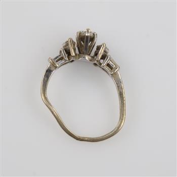 10kt Gold Diamond Ring