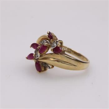 10kt Gold Diamond Ruby Ring